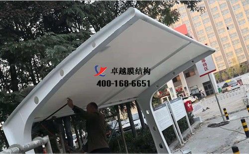 鄭州商都路膜結構車棚/頂棚工程動態